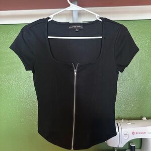 Almost Famous Black Short Sleeve Zip-Up Tee